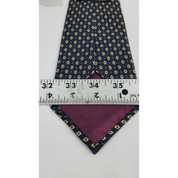 Huntington Mens Silk NeckTie Navy Yellow Geometric Diamond Pattern 57" Tie - Picture 7 of 9